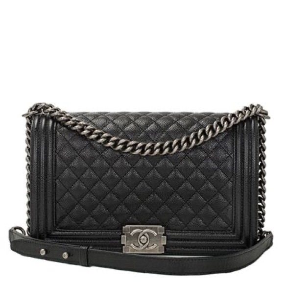 CHANEL Handbags - Chanel New Medium boy bag